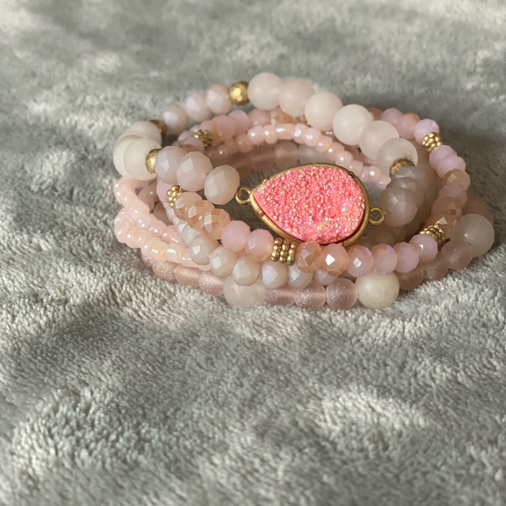 Stretch stack bracelets